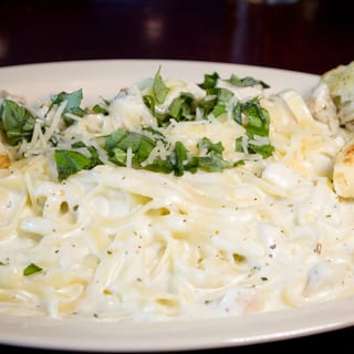 Fettuccini Alfredo